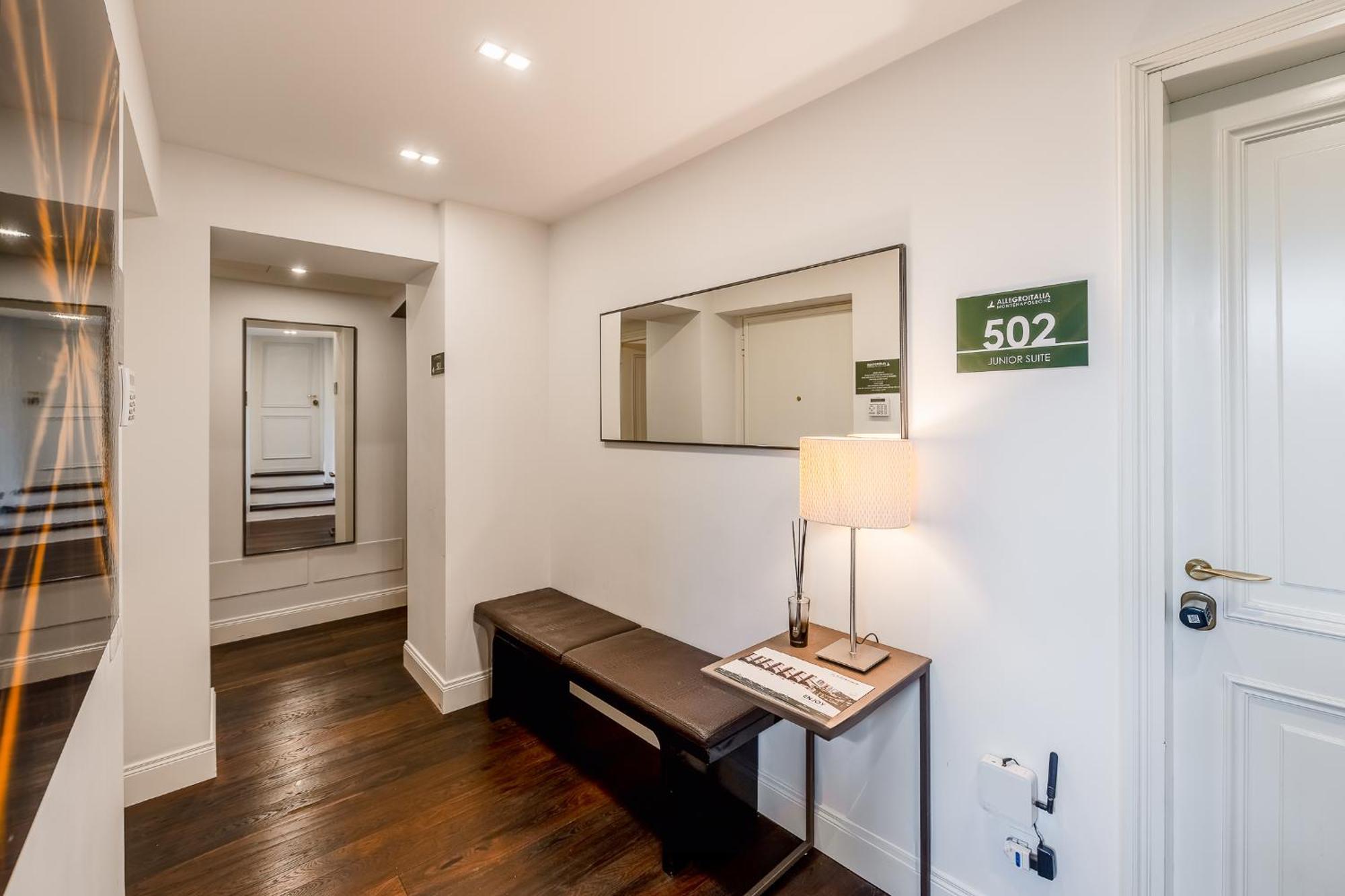 מילאנו Allegroitalia Penthouse Montenapoleone מראה חיצוני תמונה
